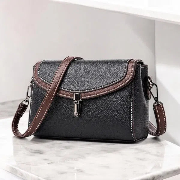 Bolso Bandolera Mini de Cuero Elegante