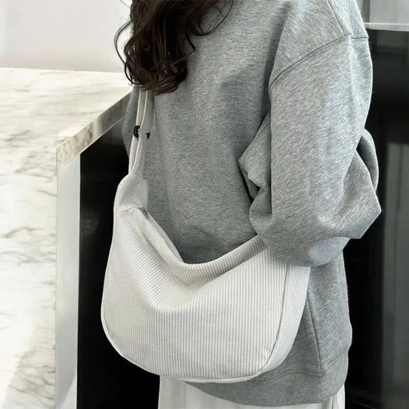 Bolso Bandolera de Pana Clásica