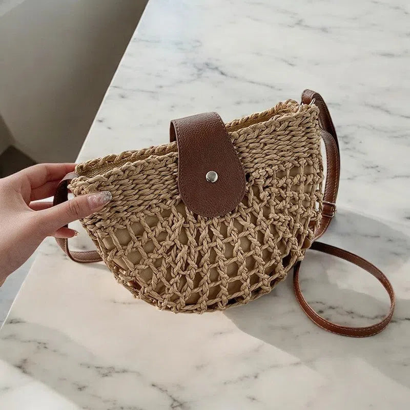 Bolso Rafia Tejido Media Luna Bohemio