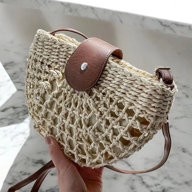 Bolso Rafia Tejido Media Luna Bohemio