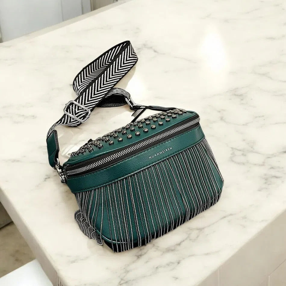 Bolso Riñonera con Flecos