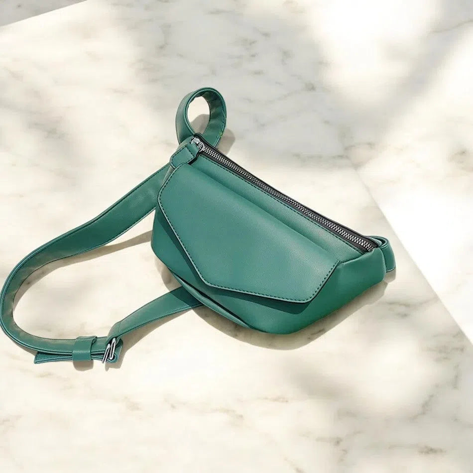 Bolso Riñonera de PU Elegante