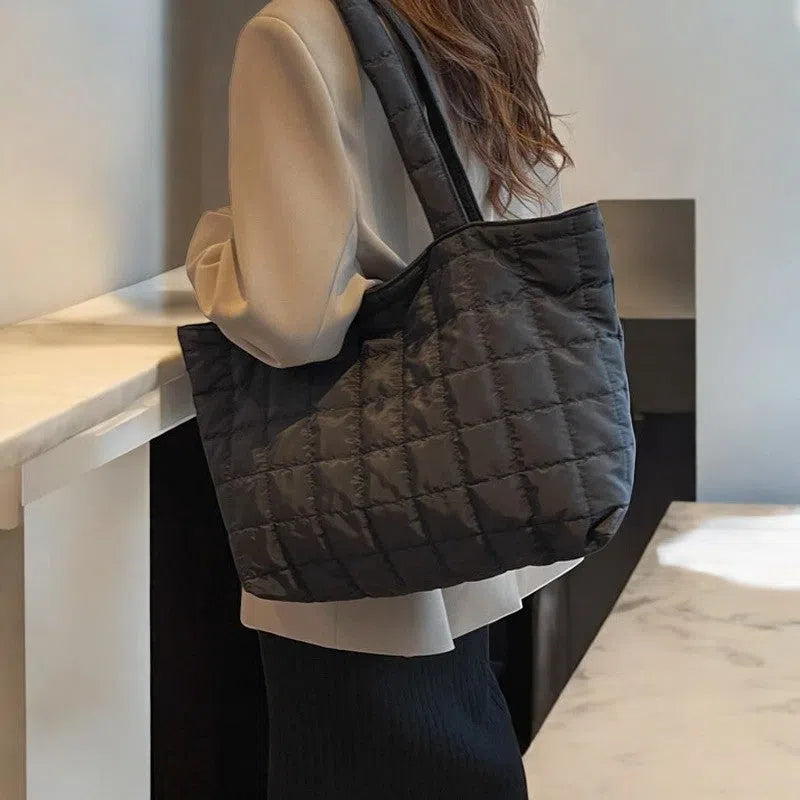 Bolso Shopper Acolchado Casual Básico