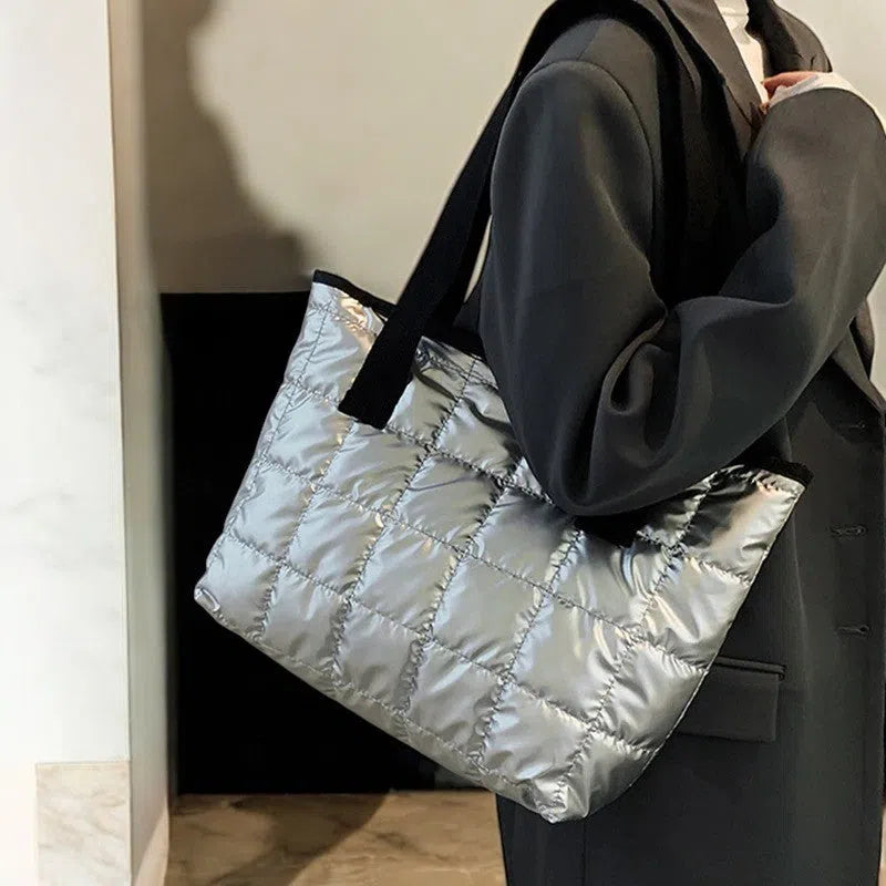 Bolso Shopper Acolchonado Metálico