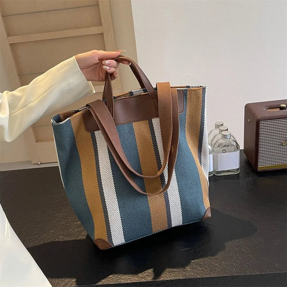 Bolso Shopper Rayas Bucket Tricolor Azul