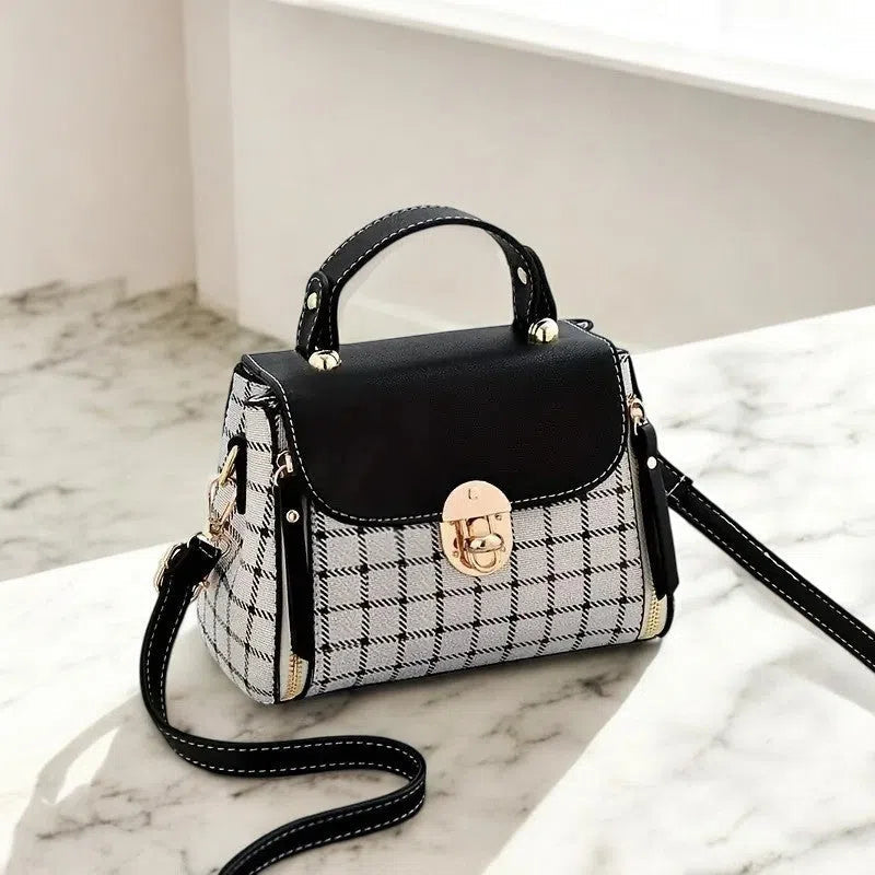 Bolso Tote Bag Flap Negro