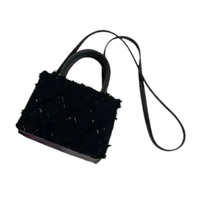 Bolso Tote Bag Mini Negro con Detalles Desgastado