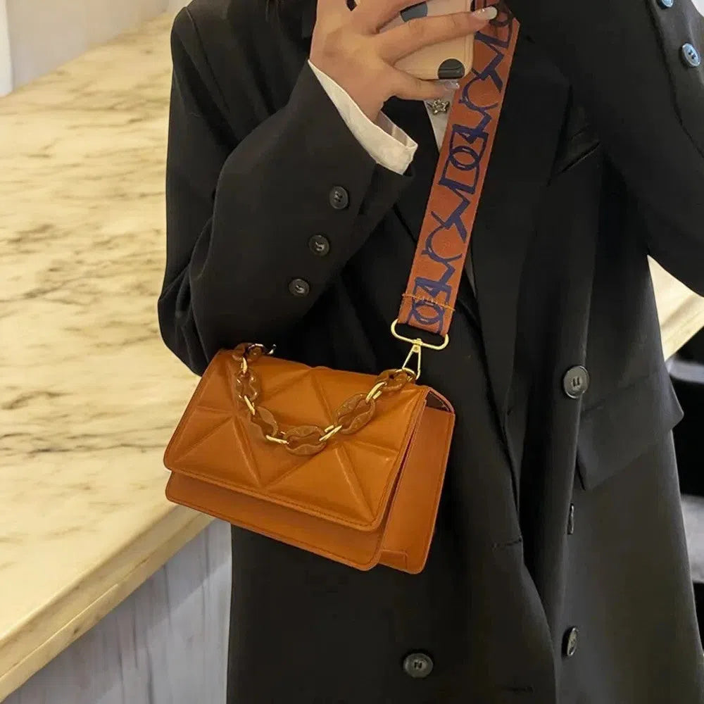 Bolso Tote Bag con Cadena