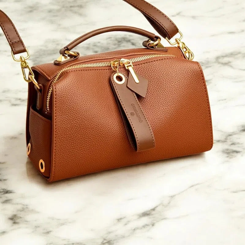 Bolso Tote Bag con Detalles de Cuero Colores Básicos