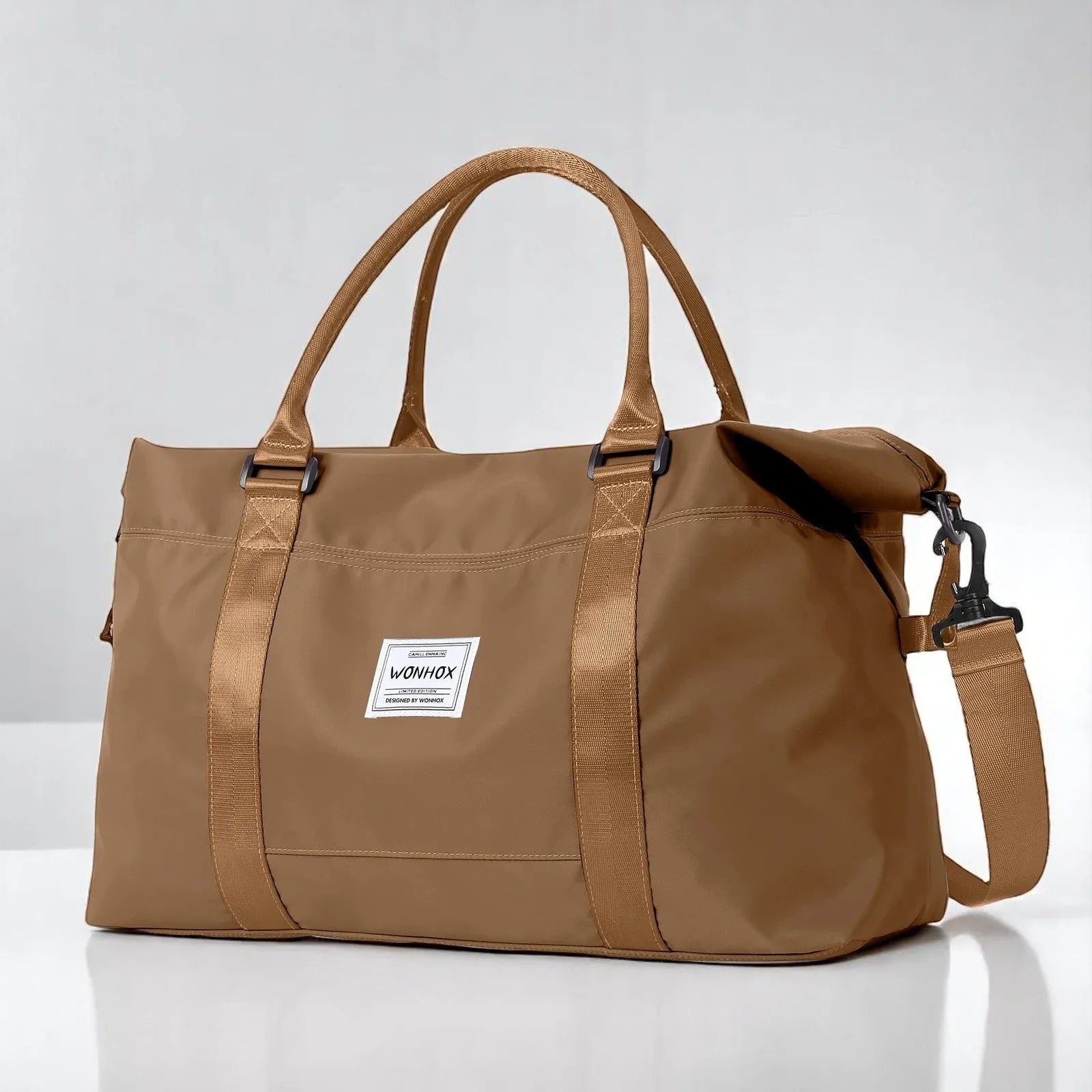 Bolso de Viaje Tote para Mujer: Sofisticación y Espacio en Cada Escapada