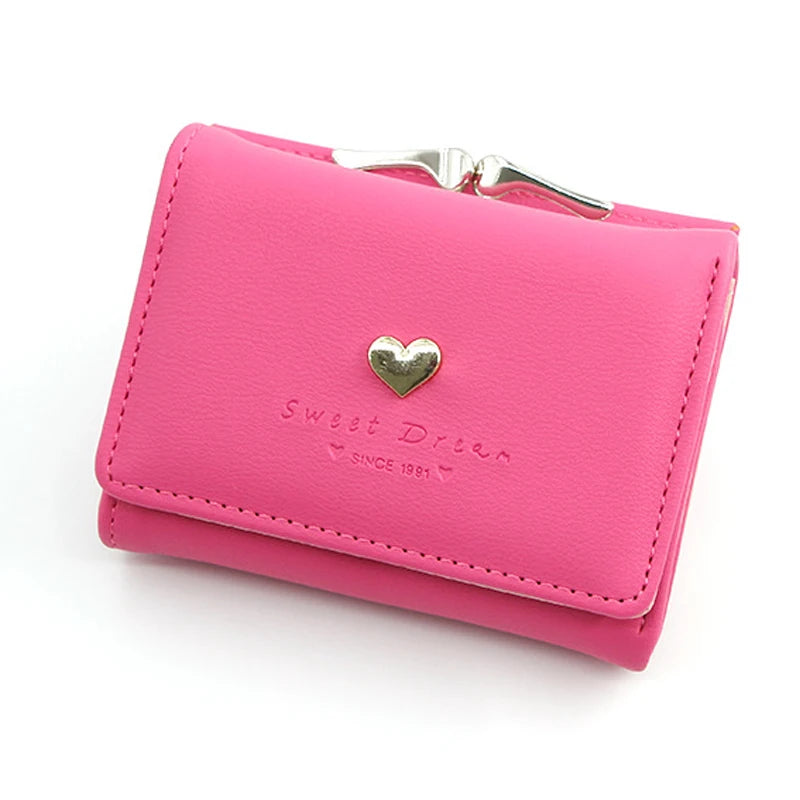 Mini Cartera con Corazón y Monedero de Boquilla