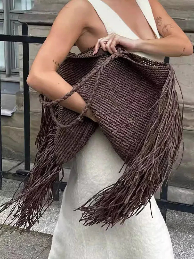 XL Woven Straw Tote Bag – Design with Side Fringes and Boho Chic Style