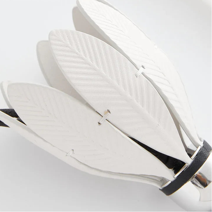 Charm de Flor Tulipán Blanco – Elegancia Natural y Detalle Sofisticado