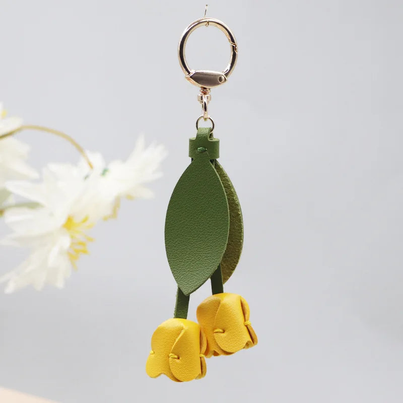 Leather Tulip Charm for Handbag – Spring Floral Elegance