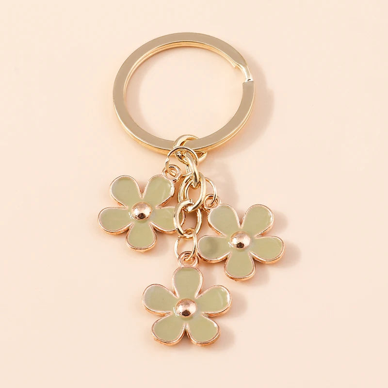 Lilac Enamel Sakura Flower Keychain: Japanese Elegance