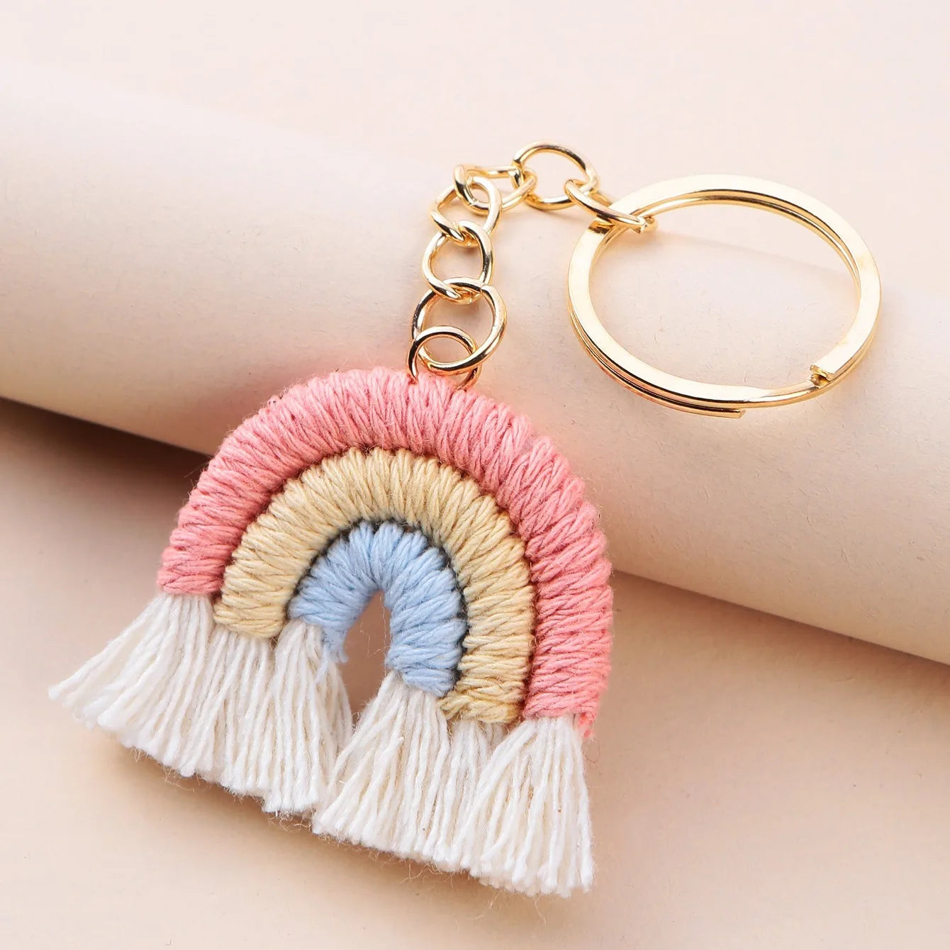 Charm Trendy Stmanya – Llavero de Diseño Exclusivo con Cierre de Langosta Premium