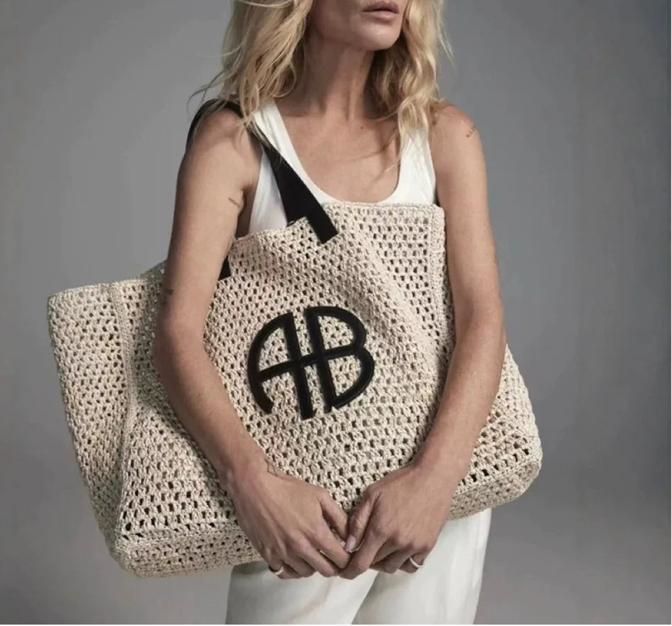 RIO Woven Straw Maxi Tote – Minimalist Style and Large Capacity for Summer