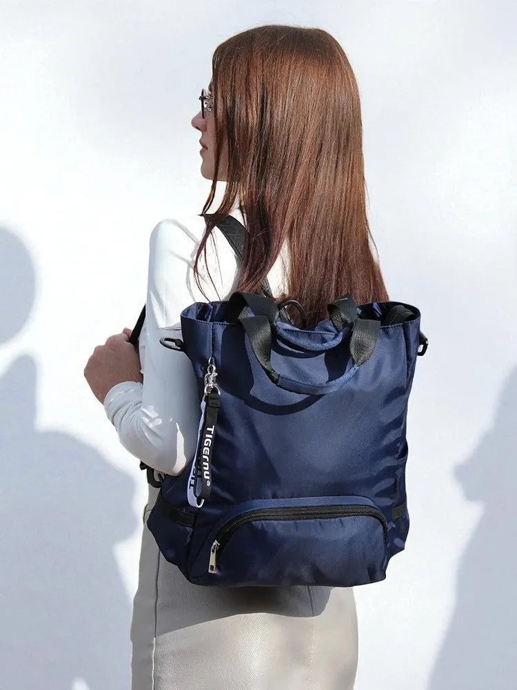 Mochila Fashion de Nylon Ligera – Estilo y Versatilidad para tu Día