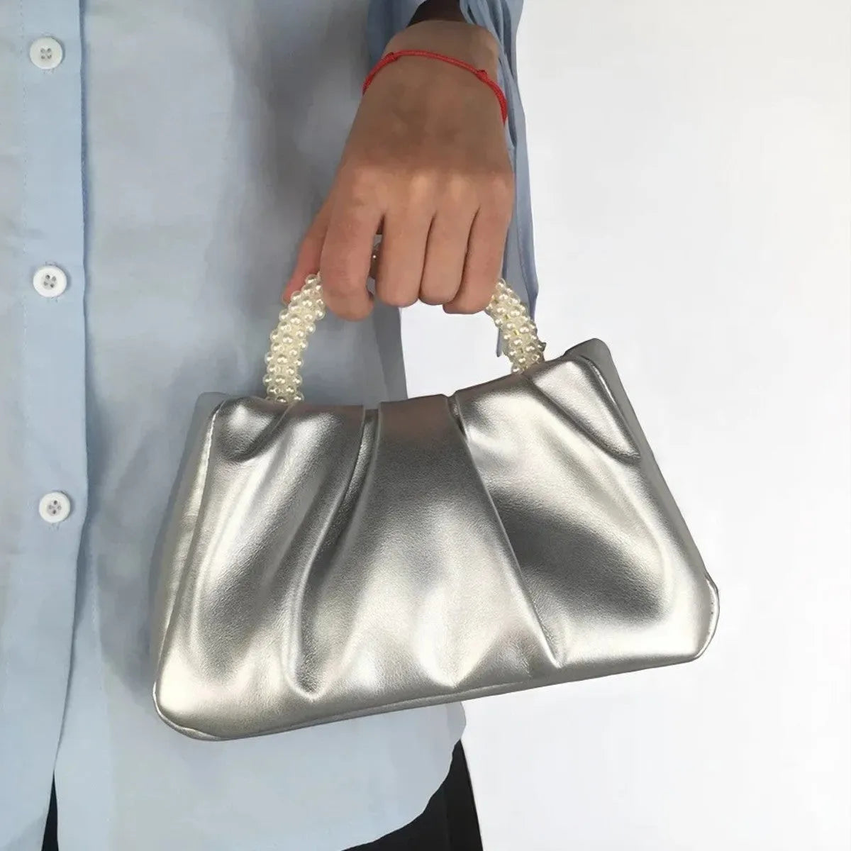 Bolso Clutch Metalizado de PU: Brilla en Oro, Plata y Blanco Estilo Tote Bag