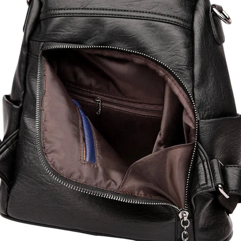 Bolso Mochila de Cuero Clásico y Elegante