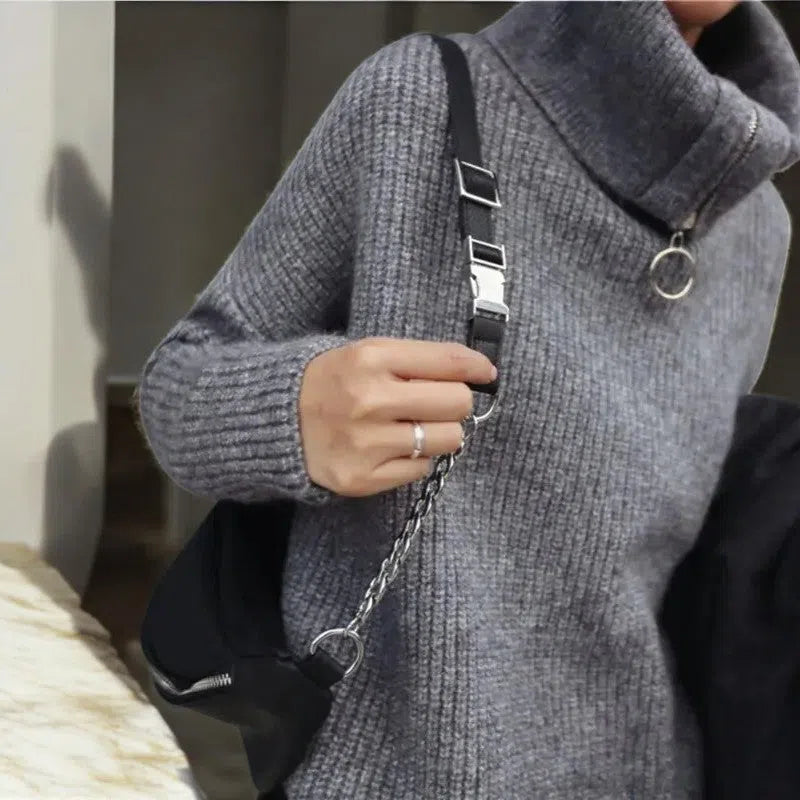 Bolso Riñonera Negra de PU con Cadena