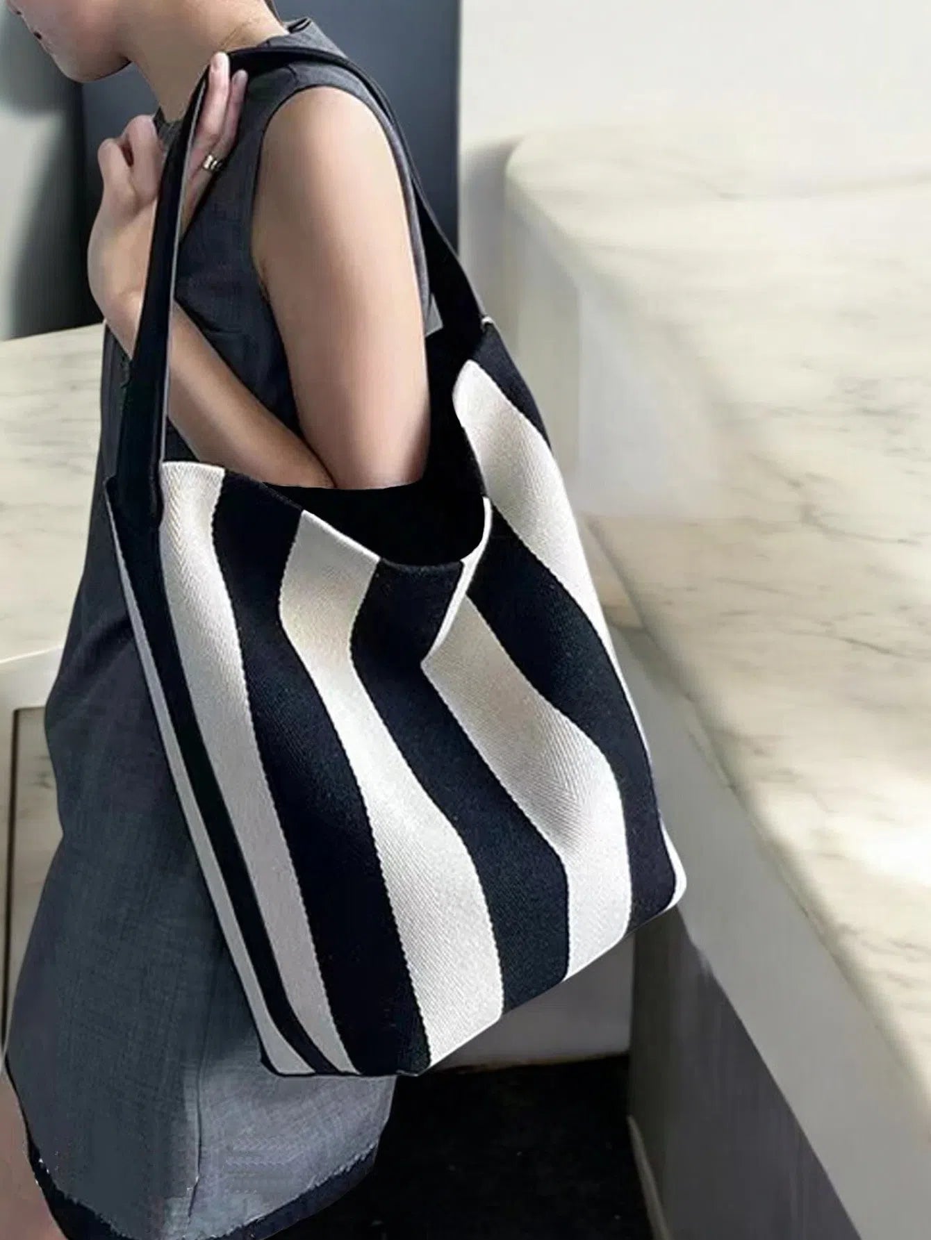 Bolso Shopper Elegante de Rayas
