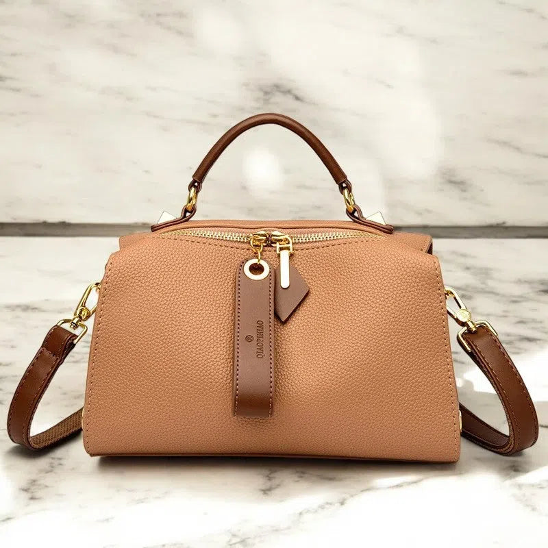 Bolso Tote Bag con Detalles de Cuero Colores Básicos