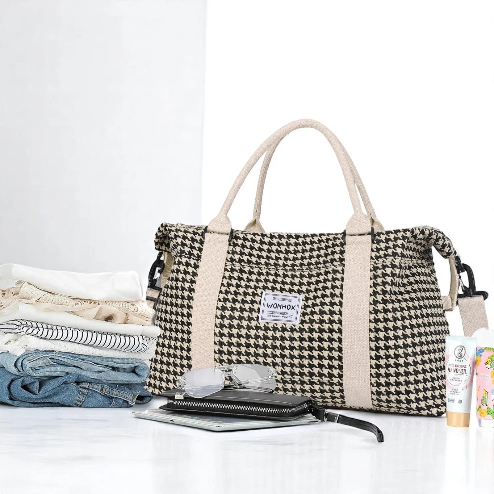 Bolso de Viaje Tote de Nylon: Ligereza y Estilo para Cada Aventura