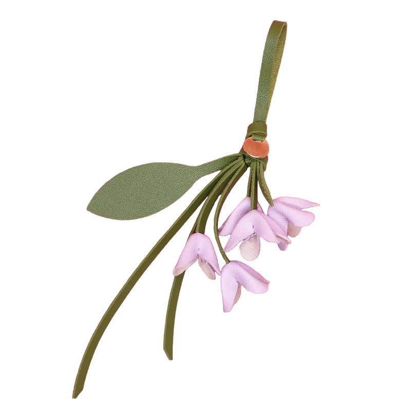 Leather Flower Charm for Handbag – Romantic Floral Accessory 