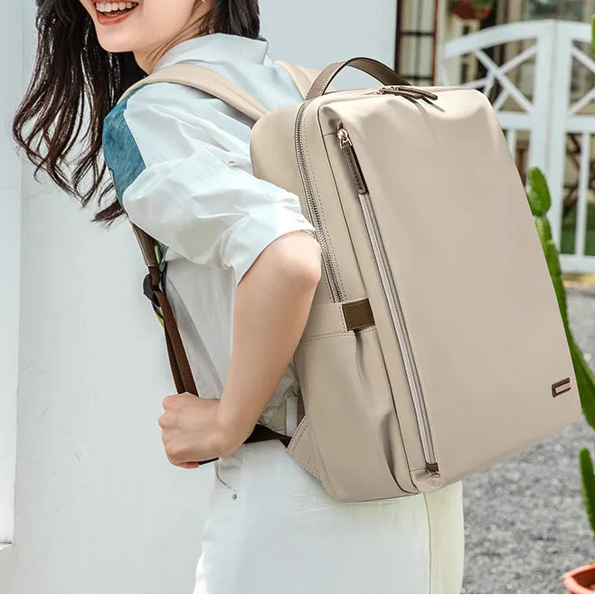 Women's Casual Oxford Backpack with 15.6" Laptop Compartment – Lightweight, Stylish, and Functional